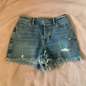 ULTRA HIGH RISE MOM SHORT 3